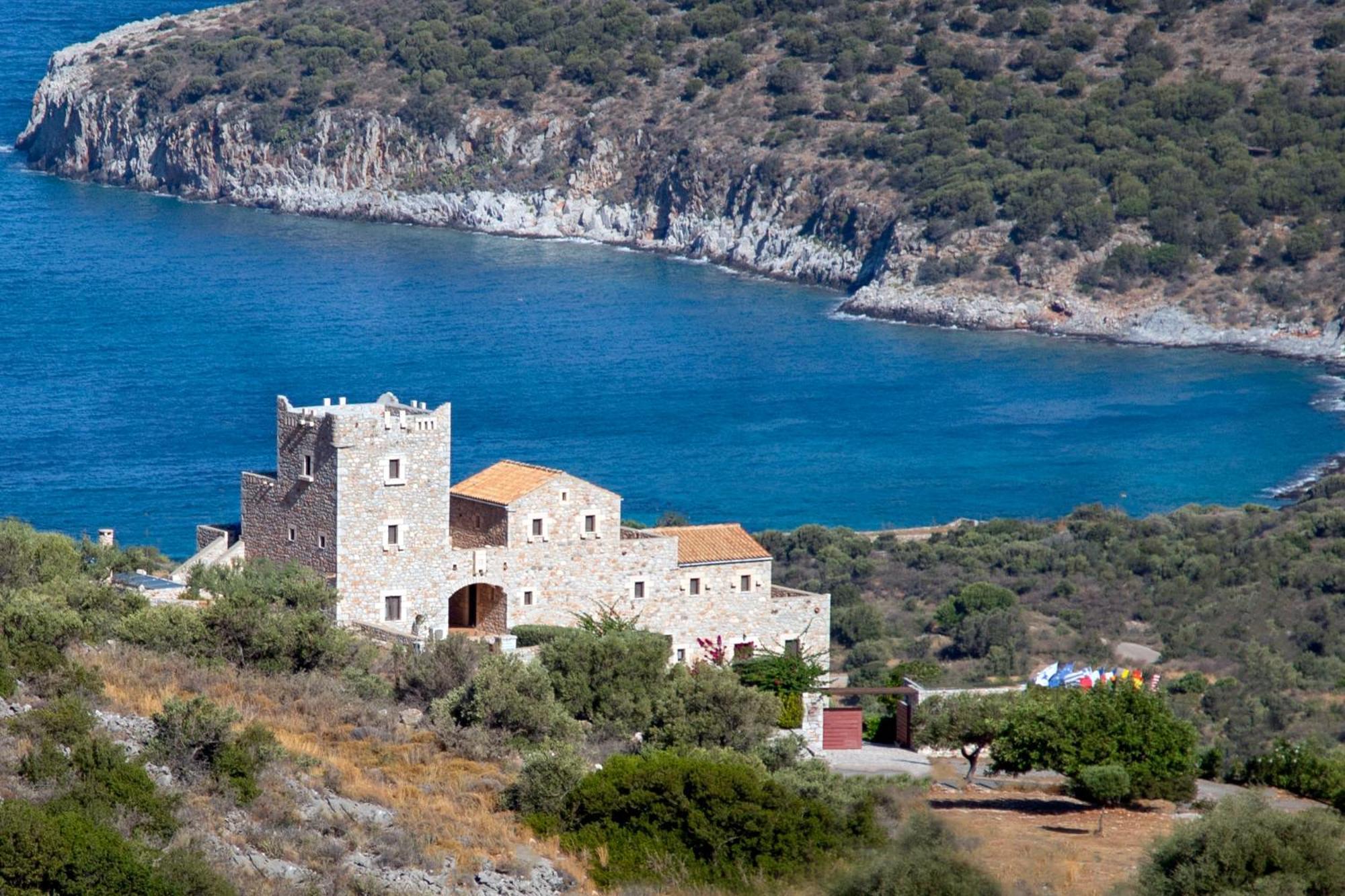 Focalion Castle Luxury Suites Pírgos Dhiroú エクステリア 写真