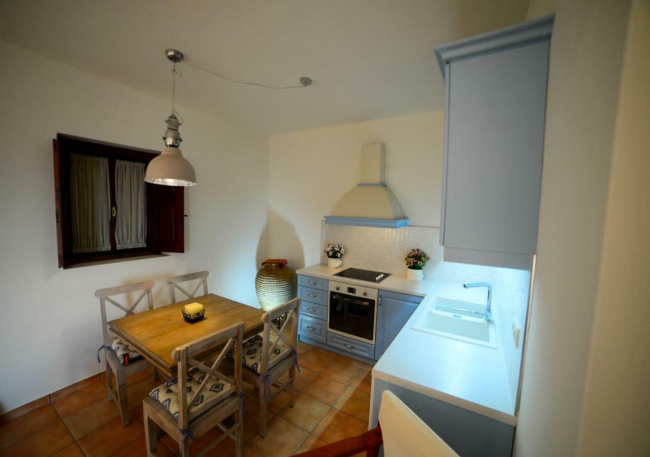 Focalion Castle Luxury Suites Pírgos Dhiroú エクステリア 写真